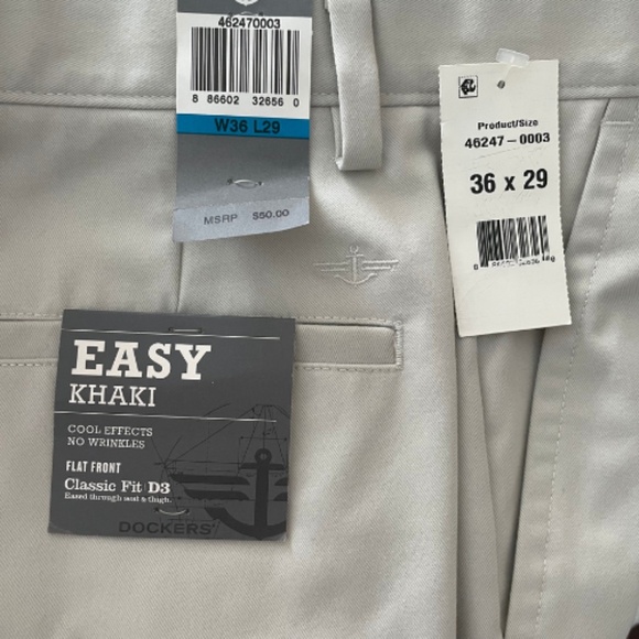 Dockers D3 Easy Khaki Classic Fit Pants - Picture 5 of 11